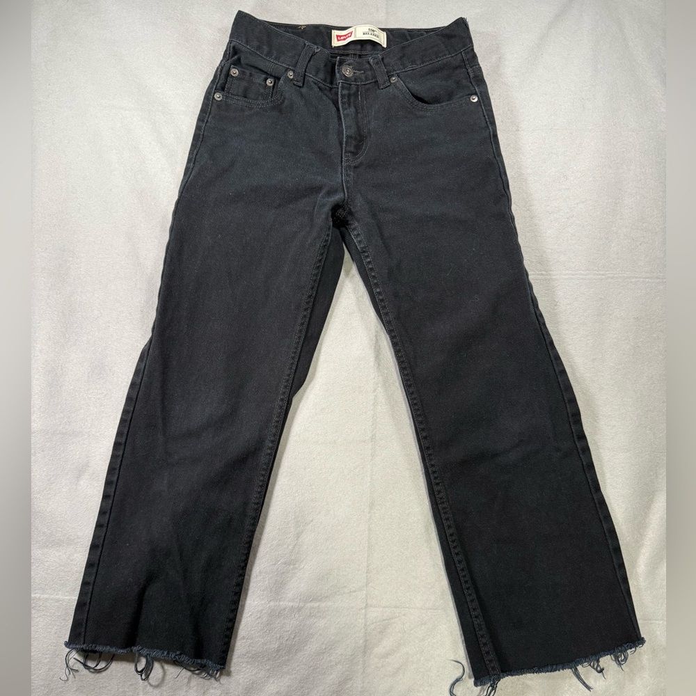 Classic Levi’s 550 Distressed Hem Jeans size 12reg (Girls)